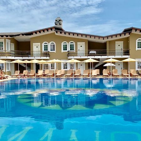 Palmanova Resort Tirana Exterior foto